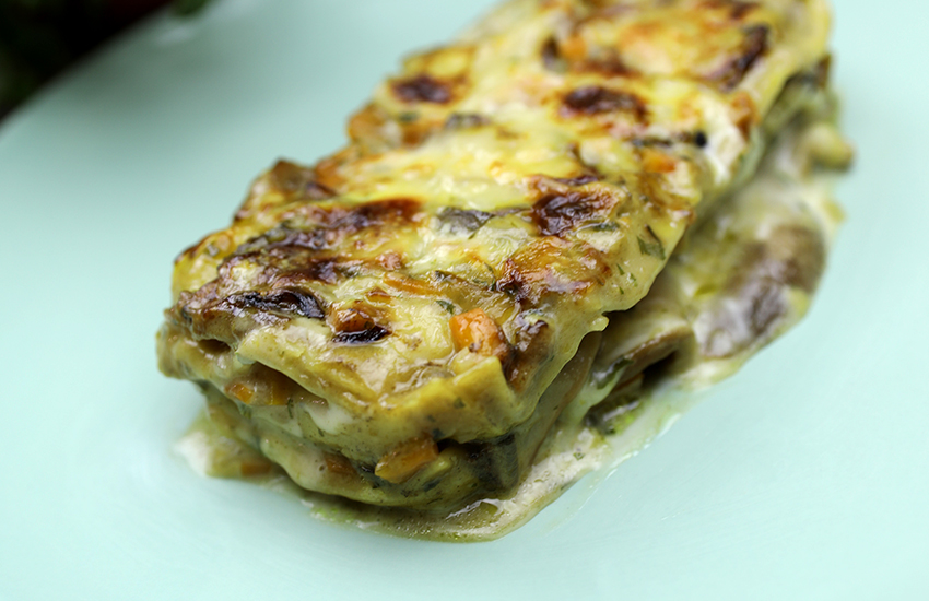 Lasagne senza glutine con porcini, montasio e besciamella
