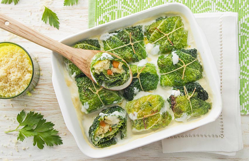 Fagottini di verza ripieni di cous cous e besciamella